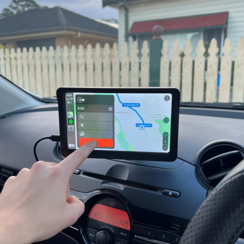 Sistema multimedia para coche - Pantalla HD y CarPlay inalámbrico