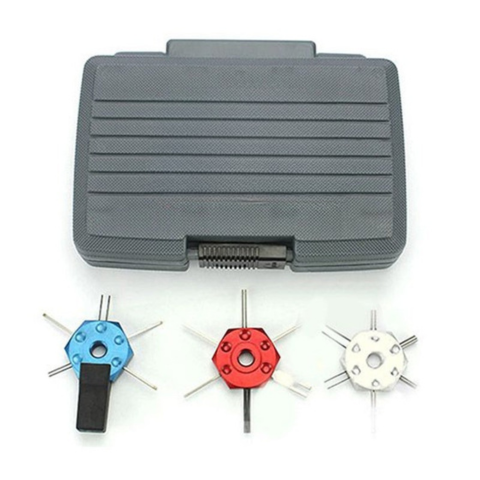 Sada nástrojů pro elektrické konektory