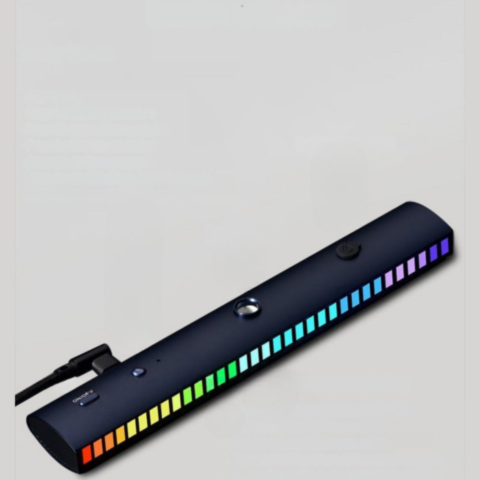 Aromidiffuusori Auto – LED-valo ja raikkaus matkassa