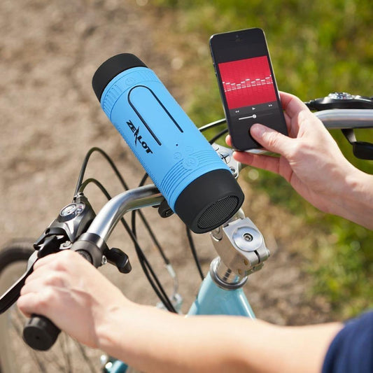Fahrradlampe mit Bluetooth-Lautsprecher — Beleuchtung und Musik in einem Gerät 
