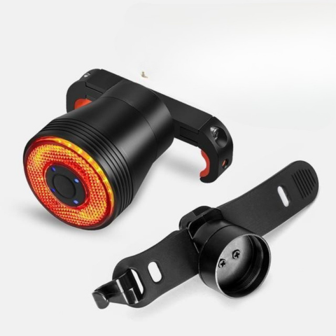 Rücklicht LED mit intelligentem Bremsensor — Ideal für städtische und sportliche Fahrten 