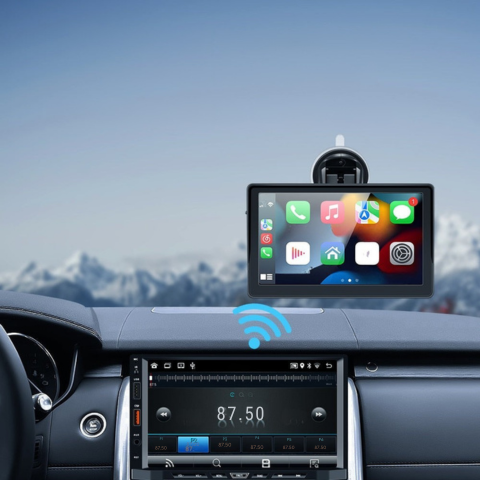 Inteligentní auto displej – Navigace, Hudba a Kamera 