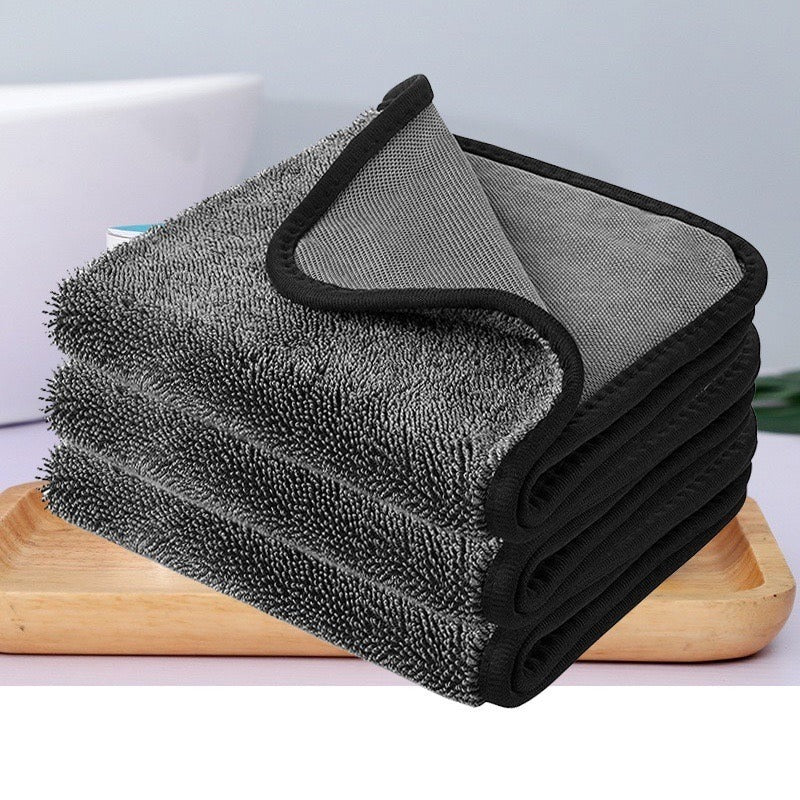 Complete Car Cleaning Kit — Practical and Versatile 