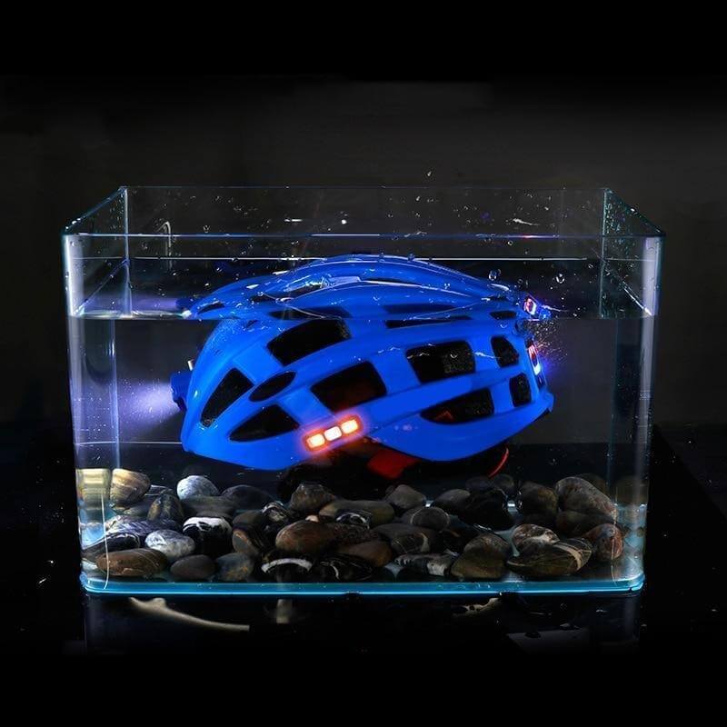 Intelligenter Fahrradhelm mit LED-Licht — Maximale Sicherheit und Sichtbarkeit 